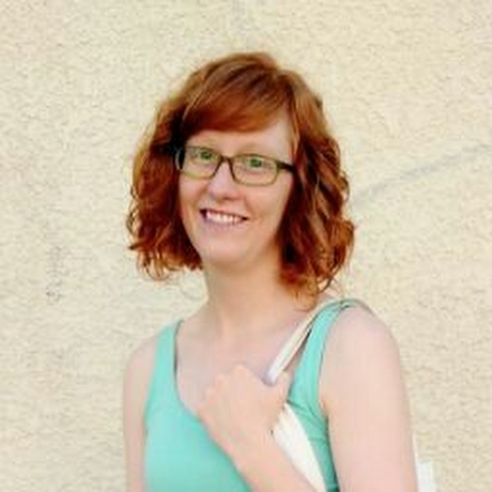 Meet your Posher, Cecelia